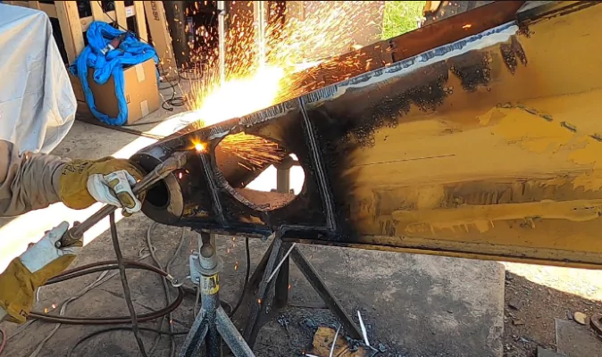 Heavy Equipment Welding in Pleasant Valley 